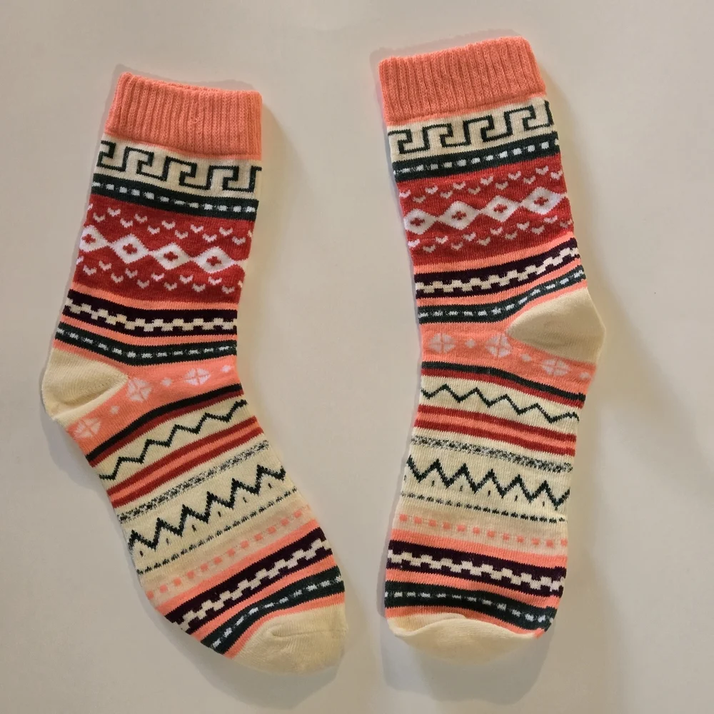 🍒🍒 Colorful Patterned Mid Tube Socks- Tan, Pink, Red